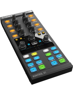 Native Instruments Traktor Kontrol X1 Mk2